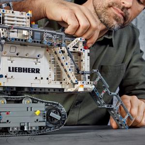 LEGO® Technic 42100 Liebherr Bagger R 9800